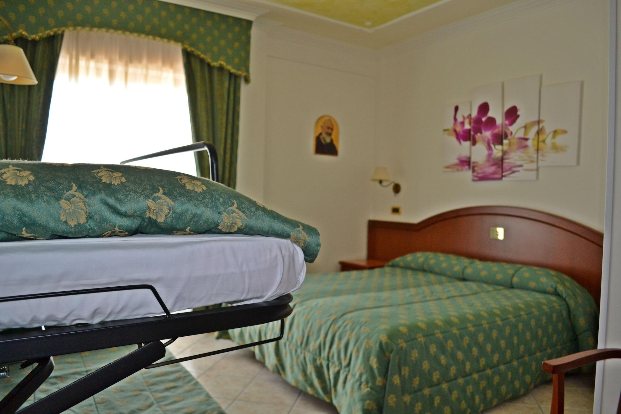 Hotel Valle Rossa San Giovanni Rotondo Exterior photo