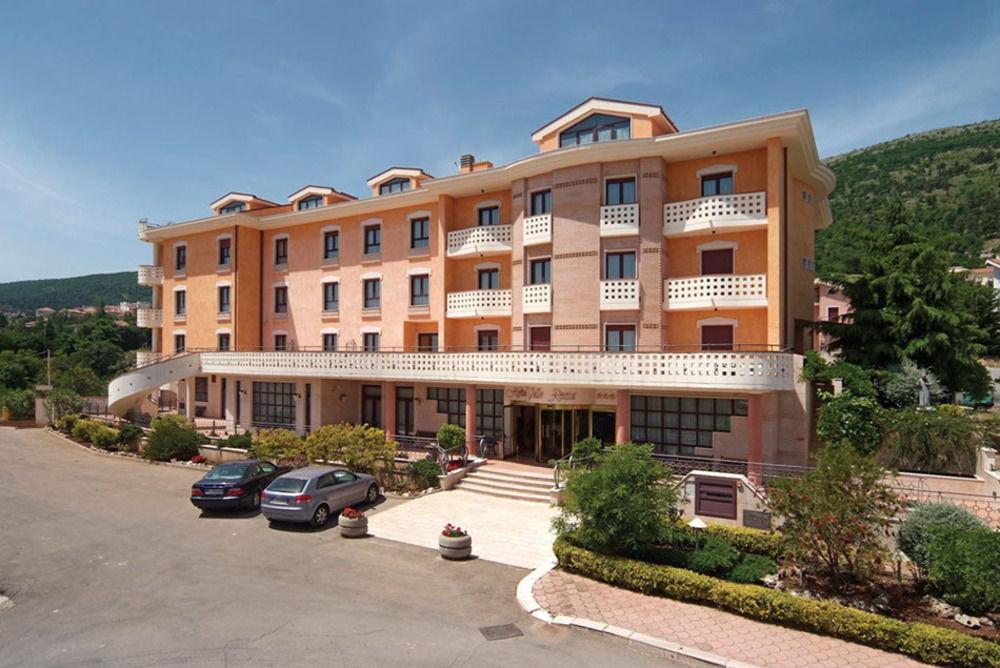 Hotel Valle Rossa San Giovanni Rotondo Exterior photo